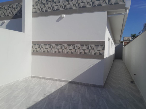 Casa com 2 Quartos à Venda,  em Real - Praia Grande