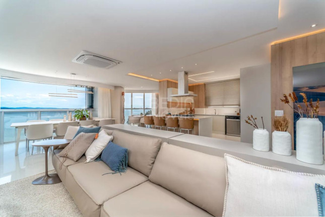Imagem Apartamento com 4 Quartos à Venda, 233 m² em Centro - Balneário Camboriú Imagem Apartamento com 4 Quartos à Venda, 233 m² em Centro - Balneário Camboriú