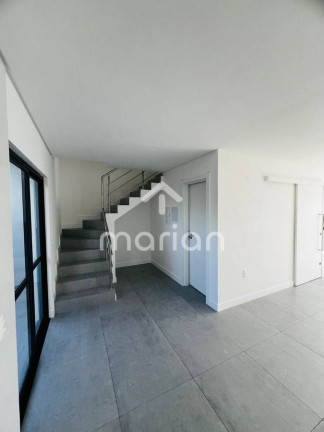 Imagem Sobrado com 2 Quartos à Venda, 89 m² em Itacolomi - Balneário Piçarras Imagem Sobrado com 2 Quartos à Venda, 89 m² em Itacolomi - Balneário Piçarras