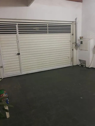 Casa com 2 Quartos à Venda, 90 m² em Parque Piratininga - Taubaté