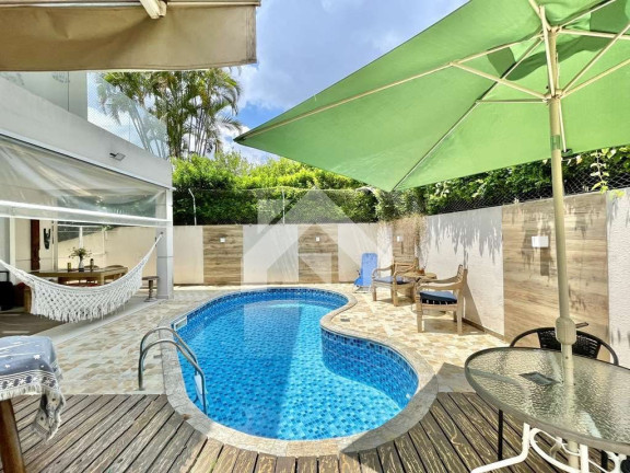 Imagem Casa de Condomínio com 4 Quartos à Venda, 287 m² em Granja Santa Maria - Carapicuíba