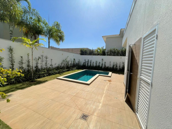 Imagem Casa com 3 Quartos à Venda, 375 m² em Jardim Itália - Cuiabá