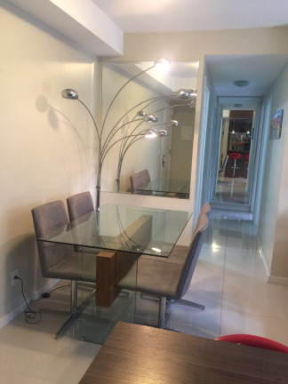 Imagem Apartamento com 3 Quartos à Venda, 73 m² em Cristal - Porto Alegre Imagem Apartamento com 3 Quartos à Venda, 73 m² em Cristal - Porto Alegre