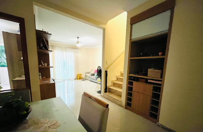 Imagem Casa com 4 Quartos à Venda, 180 m² em Buraquinho - Lauro De Freitas Imagem Casa com 4 Quartos à Venda, 180 m² em Buraquinho - Lauro De Freitas