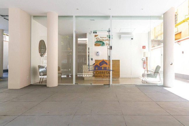 Imagem Apartamento com 3 Quartos à Venda, 237 m² em Copacabana - Rio De Janeiro Imagem Apartamento com 3 Quartos à Venda, 237 m² em Copacabana - Rio De Janeiro