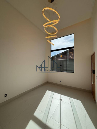 Imagem Sobrado com 3 Quartos à Venda, 186 m² em Residencial Village Garavelo - 2ª Etapa - Aparecida De Goiânia