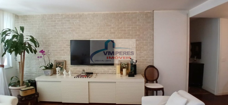 Imagem Apartamento com 3 Quartos à Venda, 160 m² em Gávea - Rio De Janeiro Imagem Apartamento com 3 Quartos à Venda, 160 m² em Gávea - Rio De Janeiro