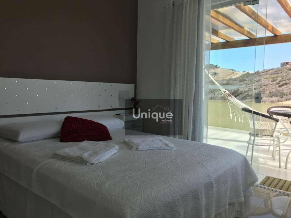 Imagem Casa com 5 Quartos à Venda, 230 m² em Ferradura - Armação Dos Búzios Imagem Casa com 5 Quartos à Venda, 230 m² em Ferradura - Armação Dos Búzios