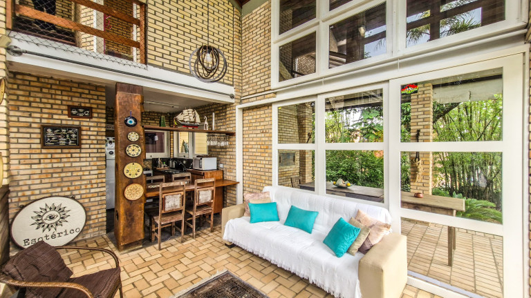 Imagem Casa com 3 Quartos à Venda, 192 m² em Praia Do Rosa - Imbituba