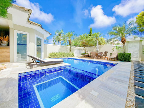 Imagem Casa de Condomínio com 4 Quartos à Venda, 600 m² em Barra Da Tijuca - Rio De Janeiro Imagem Casa de Condomínio com 4 Quartos à Venda, 600 m² em Barra Da Tijuca - Rio De Janeiro