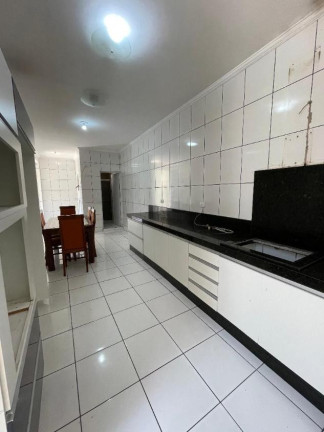 Imagem Casa com 3 Quartos à Venda,  em Maracanã - Praia Grande