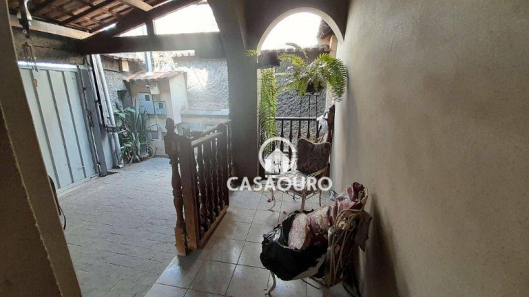 Imagem Casa com 3 Quartos à Venda, 240 m² em Santa Tereza - Belo Horizonte Imagem Casa com 3 Quartos à Venda, 240 m² em Santa Tereza - Belo Horizonte