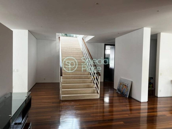 Imagem Casa com 3 Quartos à Venda ou Locação, 1.120 m² em Jardim América - São Paulo Imagem Casa com 3 Quartos à Venda ou Locação, 1.120 m² em Jardim América - São Paulo