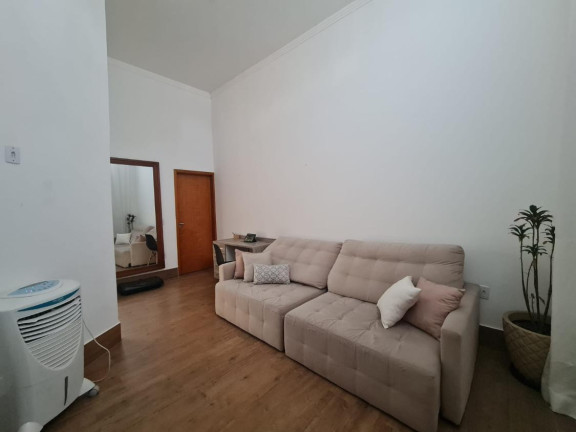 Casa com 3 Quartos à Venda, 180 m² em Alto Cafezal - Marília