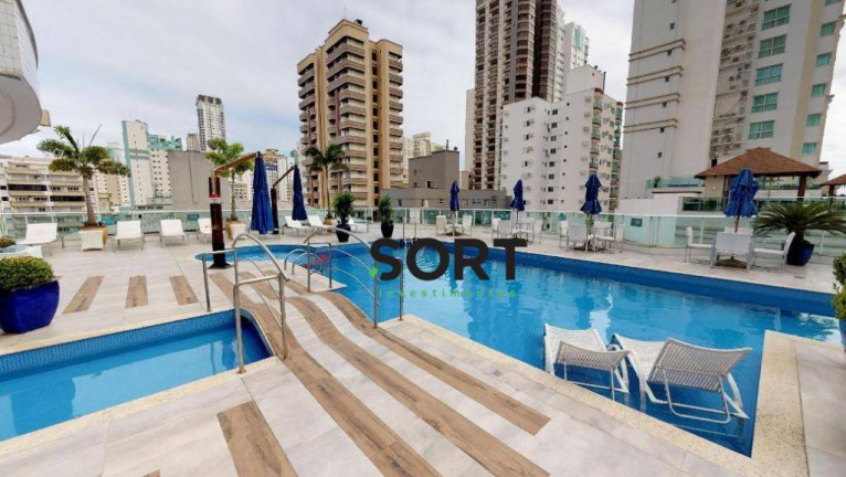 Imagem Apartamento com 3 Quartos à Venda, 185 m² em Centro - Balneário Camboriú