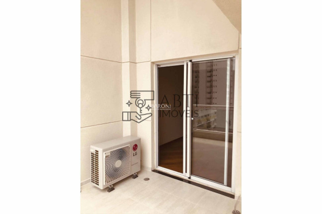 Imagem Apartamento com 2 Quartos à Venda, 70 m² em Moema - São Paulo