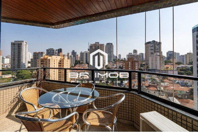 Imóvel com 4 Quartos à Venda, 200 m² em Vila Mariana - São Paulo