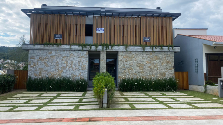 Imagem Casa com 3 Quartos à Venda, 150 m² em Jardim Panorâmico - Garopaba