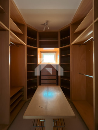 Imagem Casa com 4 Quartos à Venda, 500 m² em Alphaville - Santana De Parnaíba Imagem Casa com 4 Quartos à Venda, 500 m² em Alphaville - Santana De Parnaíba