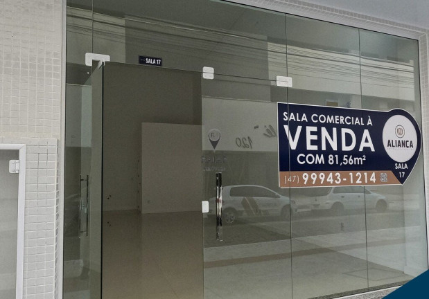 Imagem Loja à Venda, em Centro - Balneário Camboriú Imagem Loja à Venda, em Centro - Balneário Camboriú