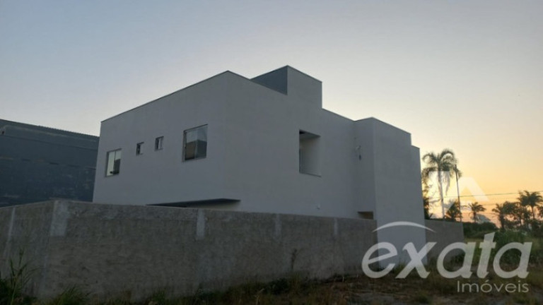 Imagem Sobrado com 3 Quartos à Venda, 150 m² em Morada De Laranjeiras - Serra