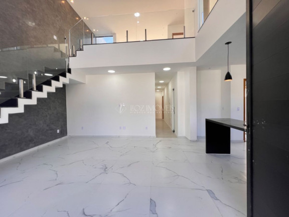 Imagem Casa de Condomínio com 5 Quartos à Venda, 195 m² em Vargem Pequena - Rio De Janeiro