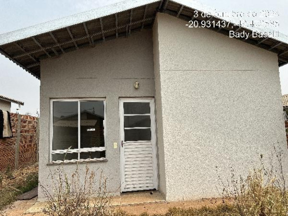 Casa com 2 Quartos à Venda, 200 m² em Centro - Bady Bassitt