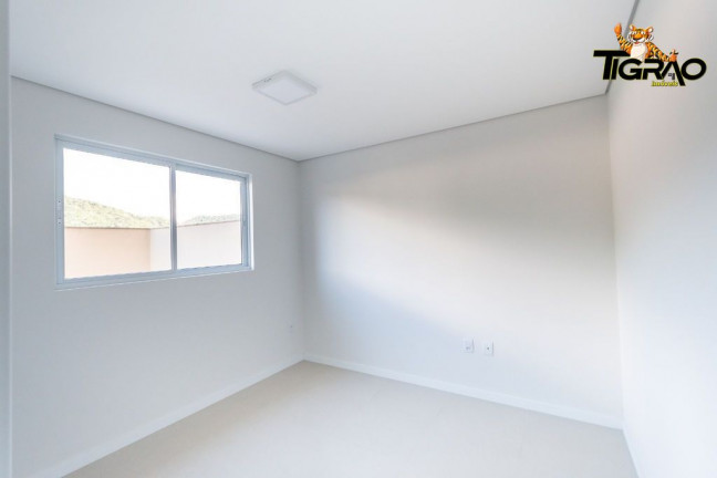 Imagem Apartamento com 2 Quartos à Venda, 36 m² em Fazenda - Itajaí