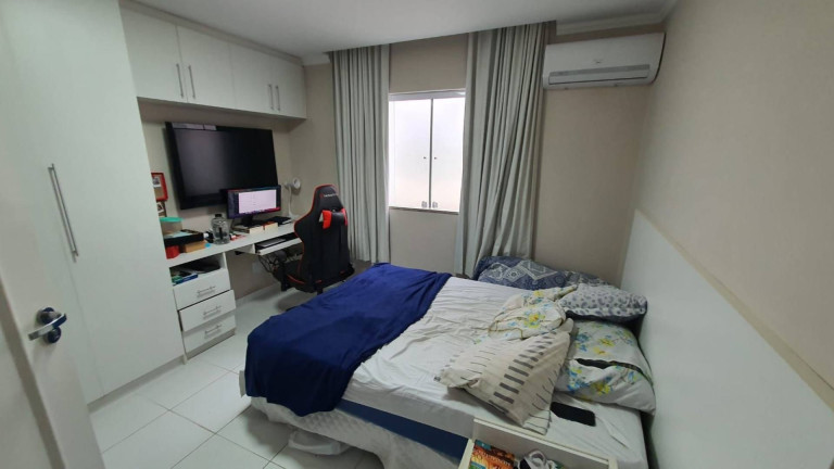 Imagem Casa com 5 Quartos à Venda, 225 m² em Atalaia - Aracaju Imagem Casa com 5 Quartos à Venda, 225 m² em Atalaia - Aracaju