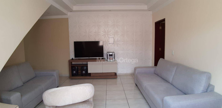 Casa com 3 Quartos à Venda, 240 m² em Jardim São Judas Tadeu - Sorocaba