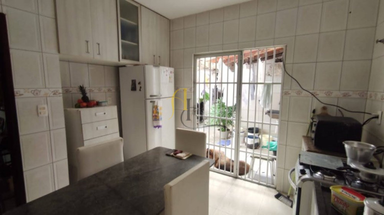 Imagem Casa com 6 Quartos à Venda, 600 m² em Caixa D'água - Lauro De Freitas