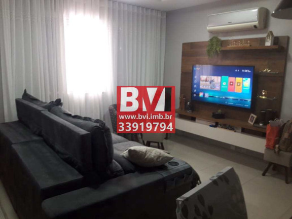 Imagem Casa com 2 Quartos à Venda, 66 m² em Irajá - Rio De Janeiro