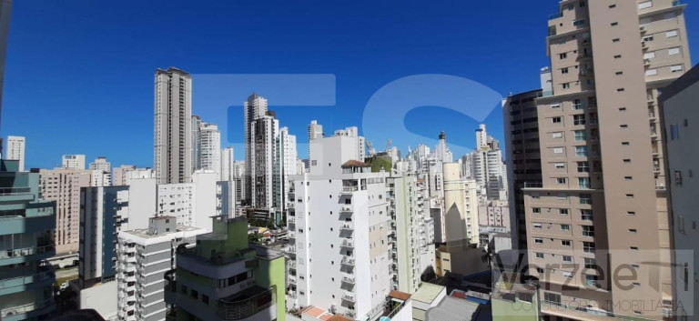 Imagem Apartamento com 3 Quartos à Venda, 126 m² em Centro - Balneário Camboriú Imagem Apartamento com 3 Quartos à Venda, 126 m² em Centro - Balneário Camboriú