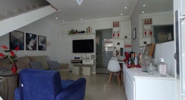 Imagem Casa com 2 Quartos à Venda, 50 m² em água Espraiada (caucaia Do Alto) - Cotia