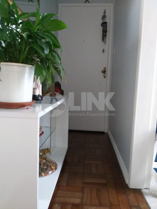 Imagem Apartamento com 2 Quartos à Venda, 60 m² em São João - Porto Alegre