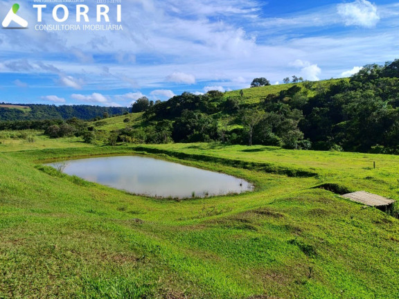Imagem Imóvel com 6 Quartos à Venda, 500 m² em Centro - Angatuba Imagem Imóvel com 6 Quartos à Venda, 500 m² em Centro - Angatuba