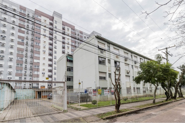 Apartamento com 2 Quartos à Venda, 58 m² em São Sebastião - Porto Alegre