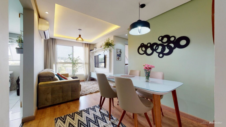 Imagem Imóvel com 2 Quartos à Venda, 56 m² em Cavalhada - Porto Alegre