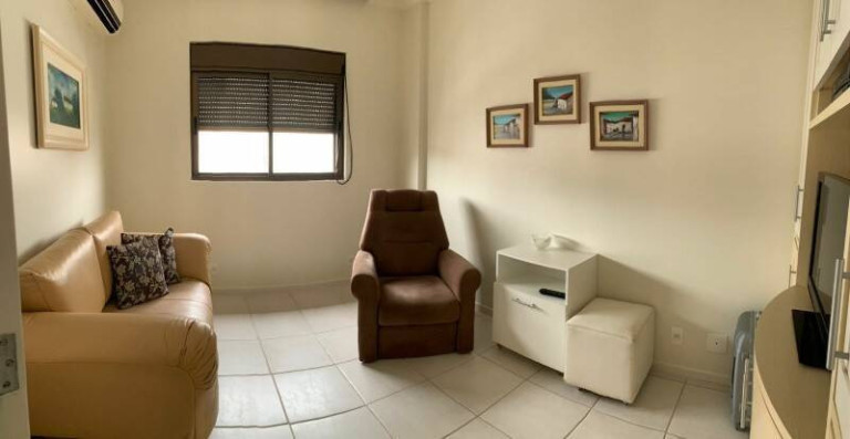 Imagem Apartamento com 3 Quartos à Venda, 256 m² em Centro - Florianópolis Imagem Apartamento com 3 Quartos à Venda, 256 m² em Centro - Florianópolis