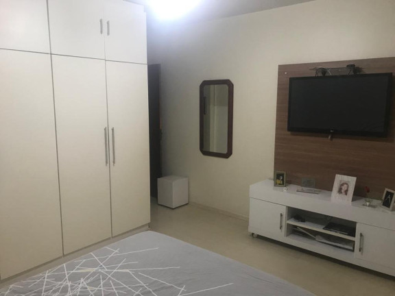Imagem Casa com 3 Quartos à Venda, 225 m² em Jardim Vila Galvão - Guarulhos Imagem Casa com 3 Quartos à Venda, 225 m² em Jardim Vila Galvão - Guarulhos