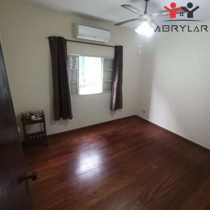 Imagem Imóvel com 3 Quartos à Venda, 228 m² em Vila Aparecida - Jundiaí Imagem Imóvel com 3 Quartos à Venda, 228 m² em Vila Aparecida - Jundiaí