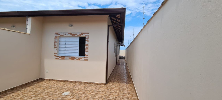Imagem Casa com 2 Quartos à Venda, 58 m² em Balneário Tupy - Itanhaém Imagem Casa com 2 Quartos à Venda, 58 m² em Balneário Tupy - Itanhaém