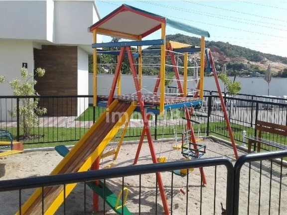 Imagem Apartamento com 2 Quartos à Venda, 60 m² em São Sebastiao - Palhoça