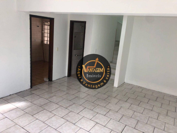 Imagem Sobrado com 3 Quartos à Venda, 88 m² em Uberaba - Curitiba