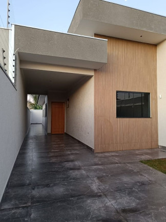 Casa com 3 Quartos à Venda, 90 m² em Jardim Maringá - Sarandi