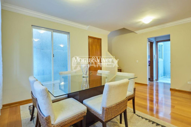 Imagem Casa com 3 Quartos à Venda, 170 m² em Lindóia - Curitiba