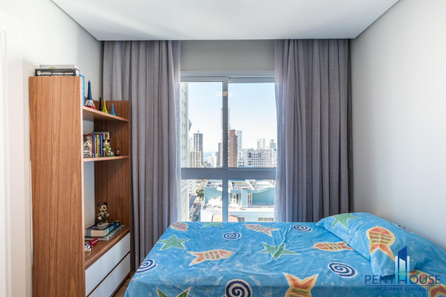 Imagem Apartamento com 3 Quartos à Venda, 126 m² em Centro - Balneário Camboriú Imagem Apartamento com 3 Quartos à Venda, 126 m² em Centro - Balneário Camboriú