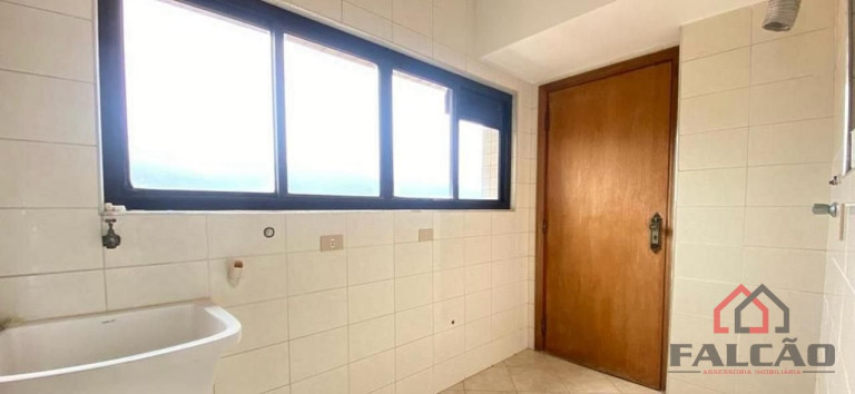 Imagem Apartamento com 3 Quartos à Venda, 250 m² em Caiçara - Praia Grande Imagem Apartamento com 3 Quartos à Venda, 250 m² em Caiçara - Praia Grande