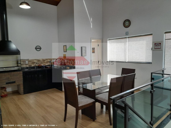 Imagem Casa com 3 Quartos à Venda, 200 m² em Vila Aparecida - Taubaté