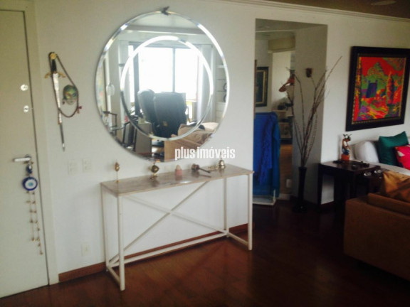 Imagem Apartamento com 2 Quartos à Venda, 135 m² em Pinheiros - São Paulo Imagem Apartamento com 2 Quartos à Venda, 135 m² em Pinheiros - São Paulo